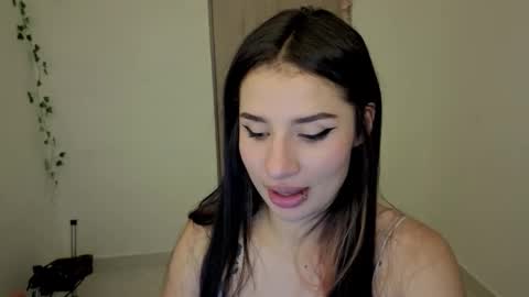 Steven  e online show from December 23, 2025, 12:52 am