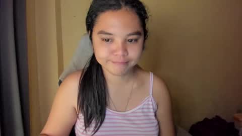 0wwlo0k online show from February 10, 2026, 5:22 am