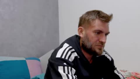 10in_deluxe online show from October 2, 2025, 7:43 pm