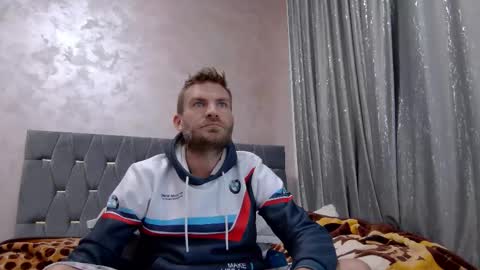 10in_deluxe online show from November 21, 2025, 7:40 am