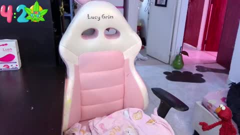 Snapshot of 111lucygrim111 chatting on January 10, 2025, 6:38 pm 111lucygrim111 online show from January 10, 2025, 6:38 pm