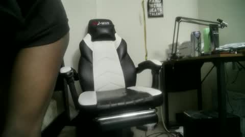 11inchtattedtrinibad online show from February 18, 2026, 8:54 am