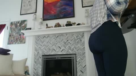 Aurora Willows online show from January 25, 2025, 8:21 pm