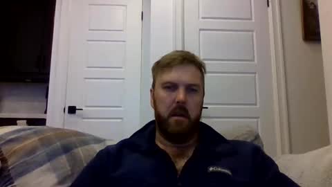 123holt123 online show from October 22, 2025, 12:33 am