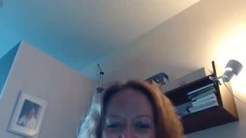 Snapshot of 12ennie chatting on September 11, 2025, 6:35 am 12ennie online show from September 11, 2025, 6:35 am