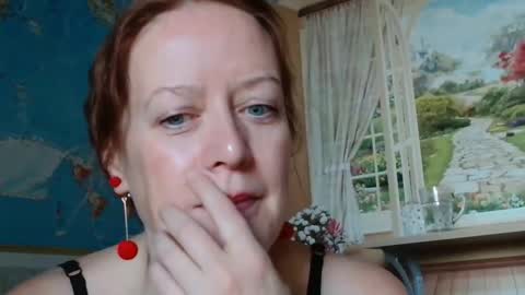 Snapshot of 12ennie chatting on October 18, 2025, 6:16 am 12ennie online show from October 18, 2025, 6:16 am