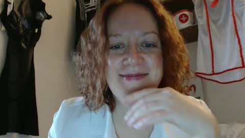 Snapshot of 12ennie chatting on October 24, 2025, 6:54 am 12ennie online show from October 24, 2025, 6:54 am