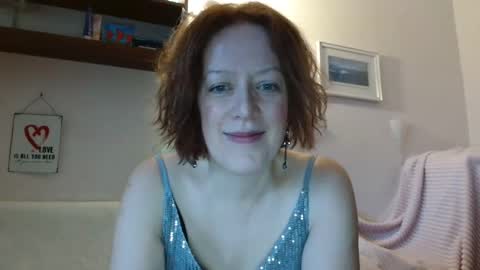 12ennie online show from November 20, 2025, 8:03 am