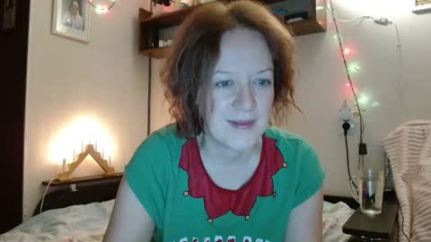 12ennie online show from December 22, 2025, 5:59 am