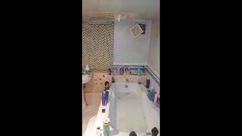 1511russell online show from March 29, 2026, 1:44 pm