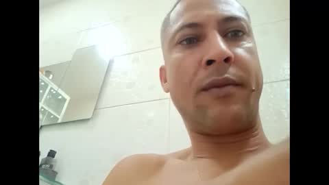 155decuzinho online show from December 18, 2025, 4:57 pm