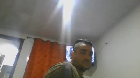 Snapshot of 17cmpolla chatting on December 8, 2024, 4:35 am 17cmpolla online show from December 8, 2024, 4:35 am