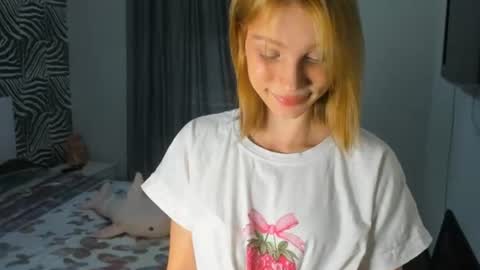Kira online show from July 17, 2026, 7:30 pm