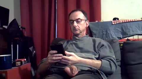 18remy45 online show from April 5, 2026, 1:52 pm