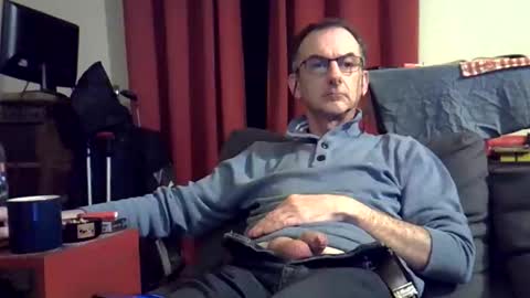 18remy45 online show from April 21, 2026, 8:12 pm