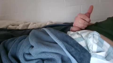 18skinnypee online show from March 9, 2026, 9:08 pm