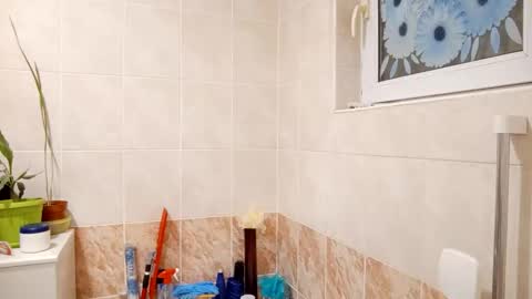 1973man online show from December 22, 2025, 5:37 am