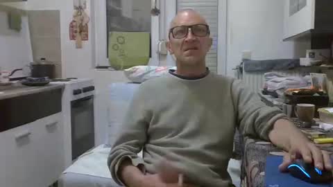 1973man online show from March 25, 2026, 1:44 am