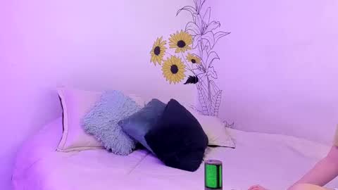 Snapshot of 19adam98 chatting on September 17, 2025, 10:55 pm Adam and Venus online show from September 17, 2025, 10:55 pm