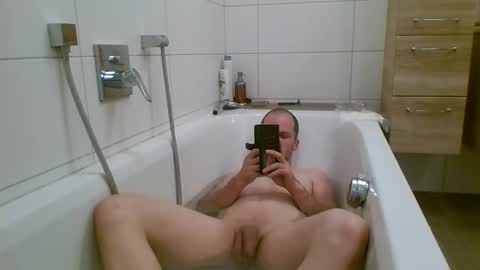 Snapshot of 19berni91 chatting on November 2, 2025, 2:41 pm berni online show from November 2, 2025, 2:41 pm