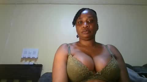 1_sexylove online show from December 2, 2025, 5:52 pm