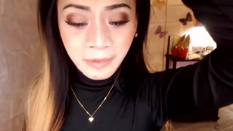 angel online show from October 25, 2025, 3:03 am