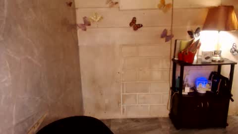 angel online show from October 29, 2025, 2:47 am