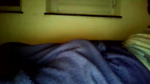 Snapshot of 1cum_with_you1 chatting on December 30, 2024, 2:31 am 1cum_with_you1 online show from December 30, 2024, 2:31 am