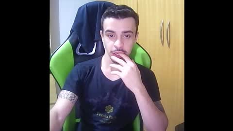 1good_vibes1 online show from November 14, 2025, 4:22 am