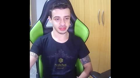 1good_vibes1 online show from November 26, 2025, 8:04 am