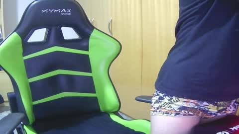 1good_vibes1 online show from February 26, 2026, 8:24 am