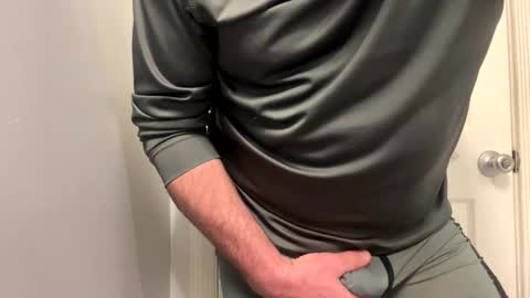 1hunglo412 online show from February 21, 2026, 4:57 am