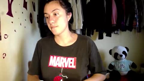 1kandylove online show from October 15, 2025, 9:26 pm