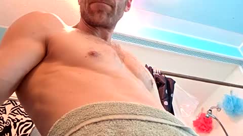 1knightluver69 online show from June 22, 2026, 4:59 pm