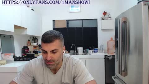 Snapshot of 1manshow11 chatting on January 29, 2025, 12:45 pm 1manshow11 online show from January 29, 2025, 12:45 pm