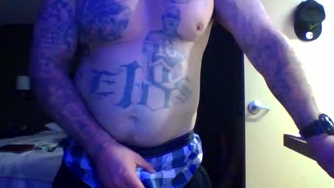 Snapshot of 1nastya8 chatting on February 12, 2026, 12:33 pm TheShyOne18 online show from February 12, 2026, 12:33 pm