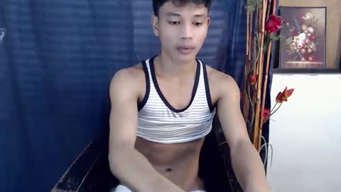 1sweetloverxx online show from October 2, 2025, 12:45 pm