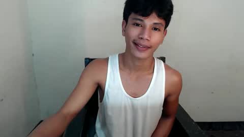 1sweetloverxx online show from October 28, 2025, 11:36 am