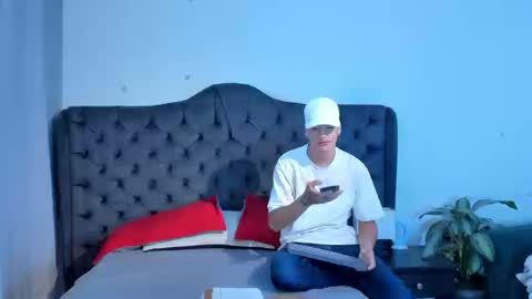 1Threestar online show from January 9, 2026, 1:36 pm