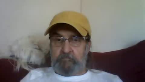 1valentine online show from December 4, 2025, 8:06 pm