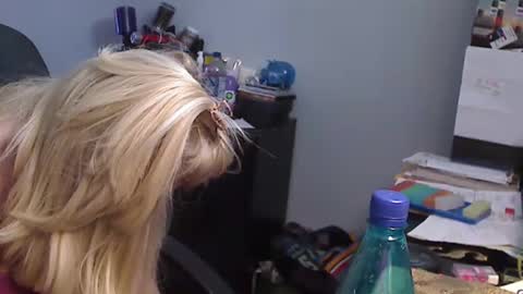 Snapshot of 1xtrahornyone chatting on January 23, 2025, 5:10 pm Susan online show from January 23, 2025, 5:10 pm