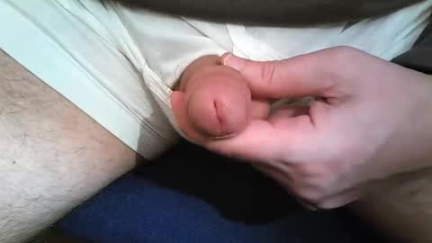 Snapshot of 2001uwuk chatting on November 30, 2025, 8:57 pm 2001uwuk online show from November 30, 2025, 8:57 pm