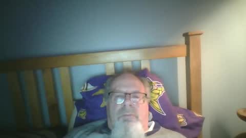 Snapshot of 2003dynawideglide chatting on February 6, 2025, 4:10 am 2003dynawideglide online show from February 6, 2025, 4:10 am