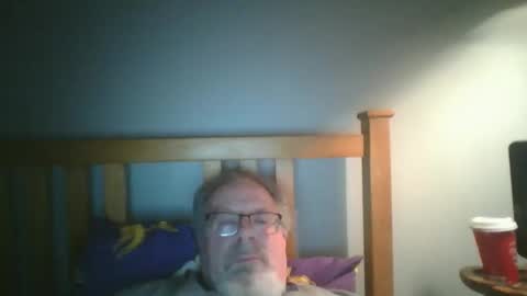 Snapshot of 2003dynawideglide chatting on February 21, 2025, 4:18 am 2003dynawideglide online show from February 21, 2025, 4:18 am