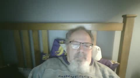 Snapshot of 2003dynawideglide chatting on February 23, 2025, 1:35 am 2003dynawideglide online show from February 23, 2025, 1:35 am