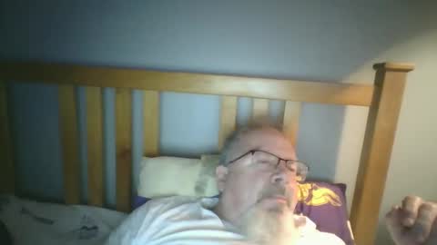 Snapshot of 2003dynawideglide chatting on September 13, 2025, 2:33 am 2003dynawideglide online show from September 13, 2025, 2:33 am