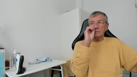 Henk online show from May 19, 2026, 1:50 pm