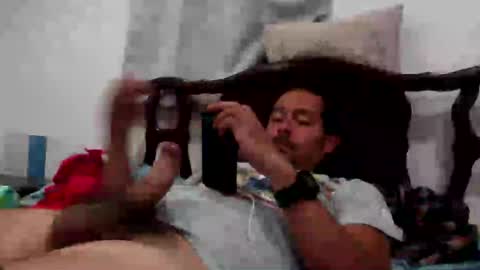 Snapshot of 2024newmiguel chatting on June 23, 2026, 3:15 am Miguel online show from June 23, 2026, 3:15 am