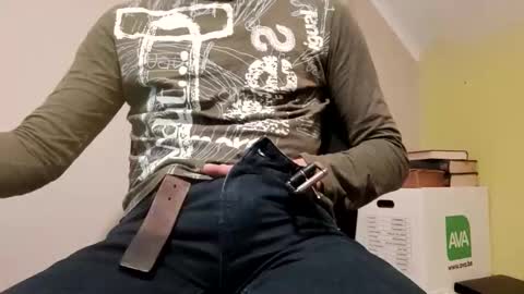 22_acacia_avenue online show from January 6, 2026, 6:44 pm