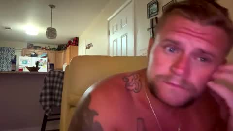 Snapshot of 22bigelo2316 chatting on October 13, 2025, 4:01 am 22bigelo2316 online show from October 13, 2025, 4:01 am